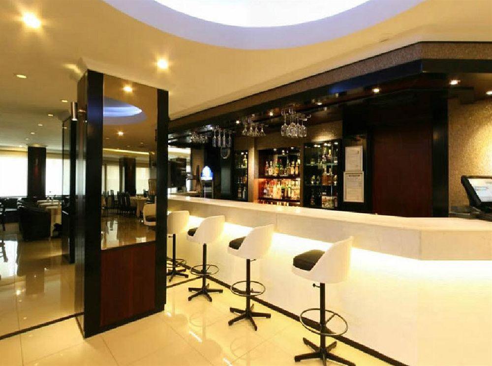 Aksan Hotel İzmir Ngoại thất bức ảnh
