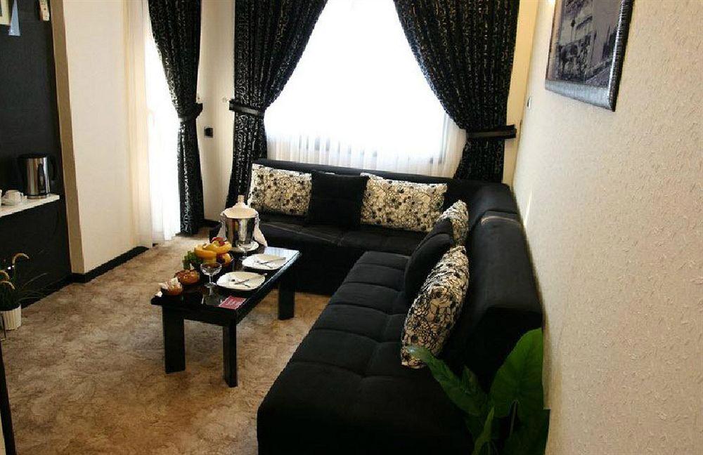 Aksan Hotel İzmir Ngoại thất bức ảnh