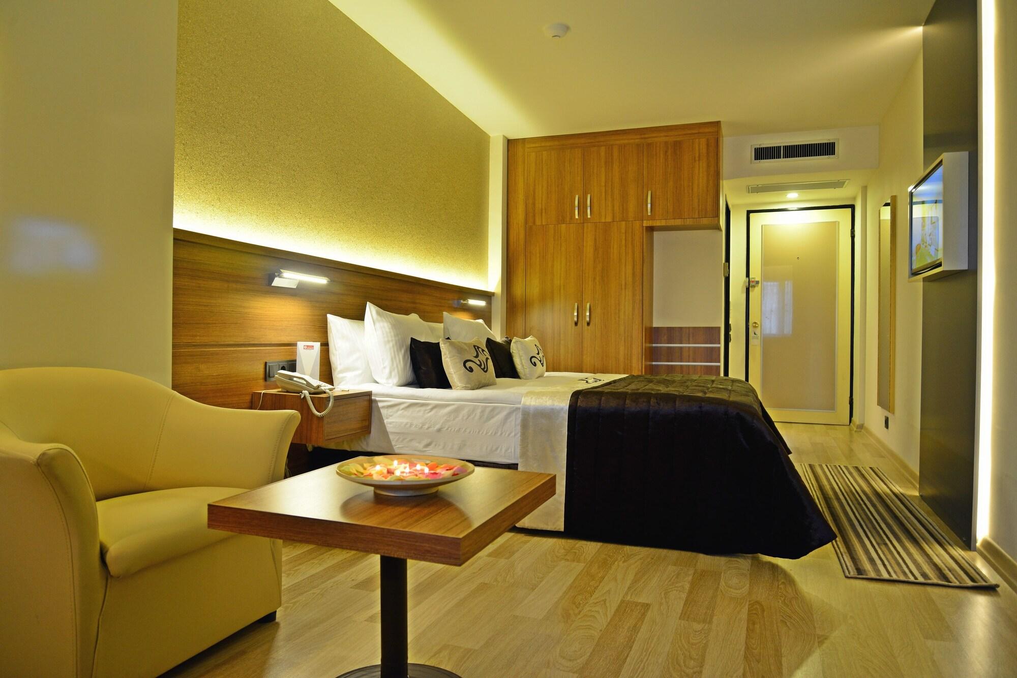 Aksan Hotel İzmir Ngoại thất bức ảnh