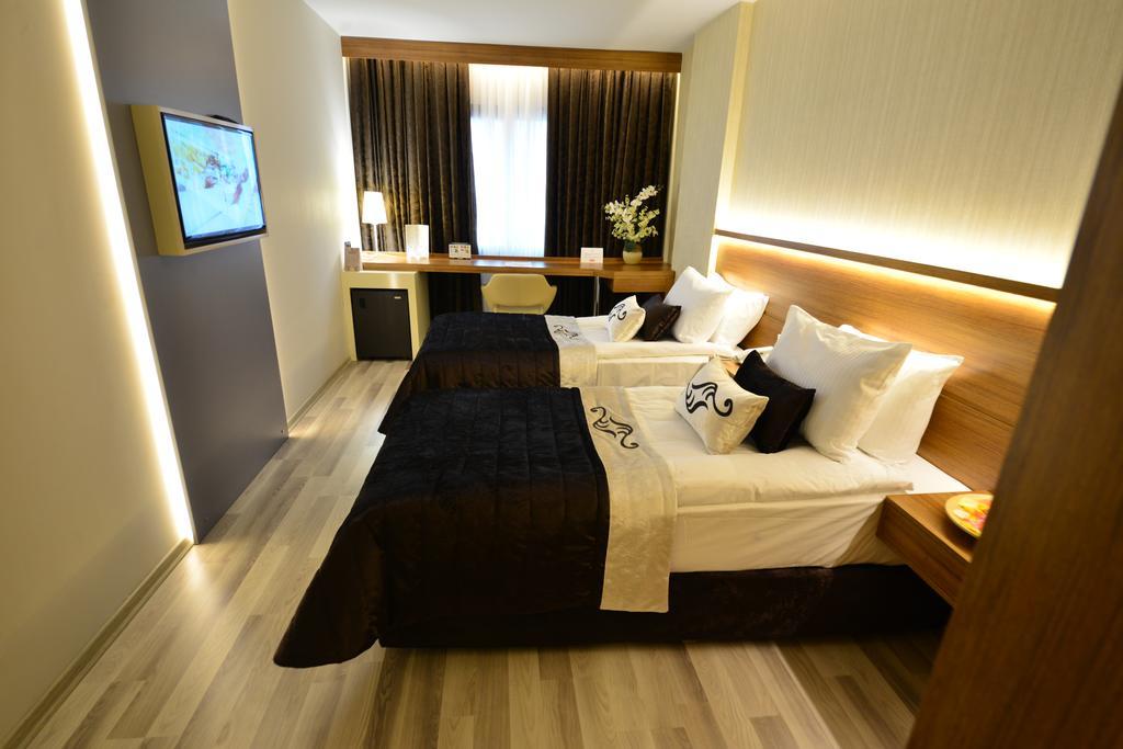 Aksan Hotel İzmir Ngoại thất bức ảnh