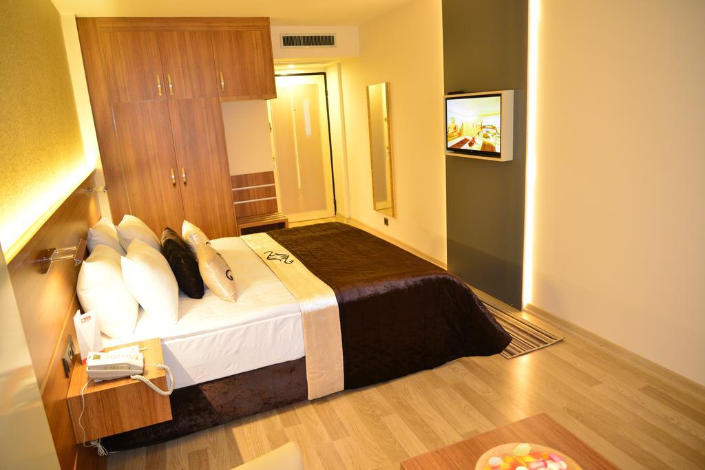 Aksan Hotel İzmir Ngoại thất bức ảnh