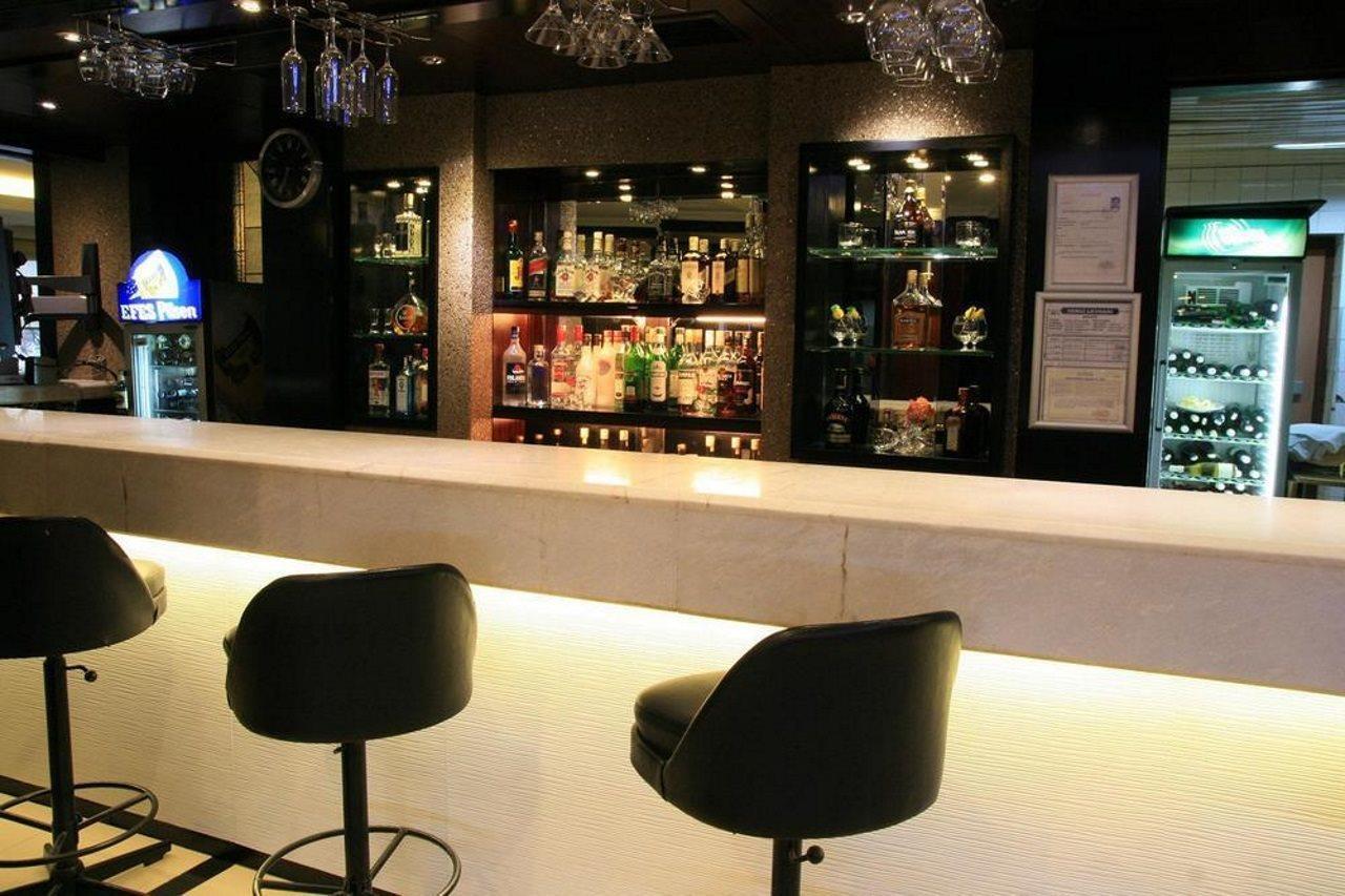 Aksan Hotel İzmir Ngoại thất bức ảnh