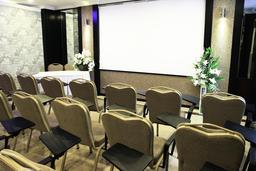 Aksan Hotel İzmir Ngoại thất bức ảnh