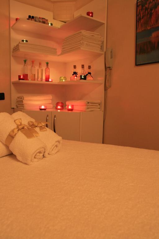 Aksan Hotel İzmir Ngoại thất bức ảnh